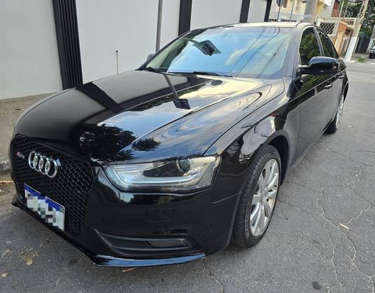 AUDI A4 2.0 TFSI AMBIENTE 183CV GASOLINA 4P MULTITRONIC AUDI A4 2.0 TFSI AMBIENTE 183CV GASOLINA 4P MULTITRONIC